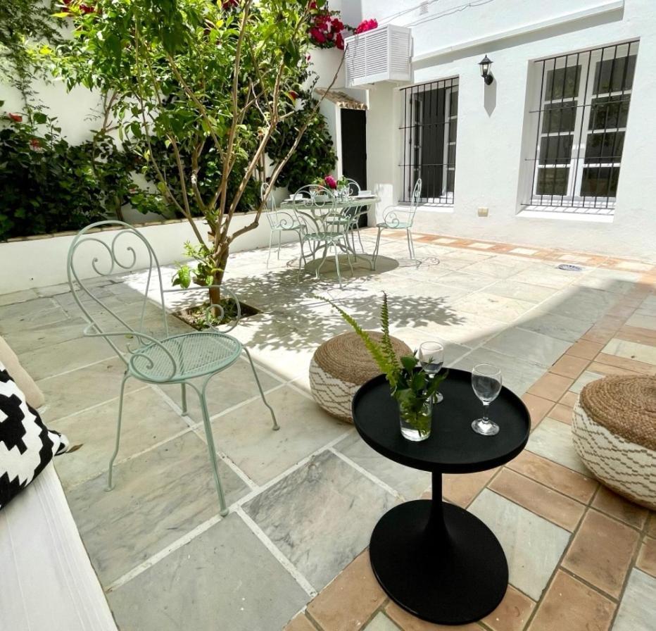 Gatu Premium Apartamento Palacio Oneto Con Jardin Privado " Preferente Mayores De 25 Anos Y Familias " إل بويرتو دي سانتا ماريا المظهر الخارجي الصورة