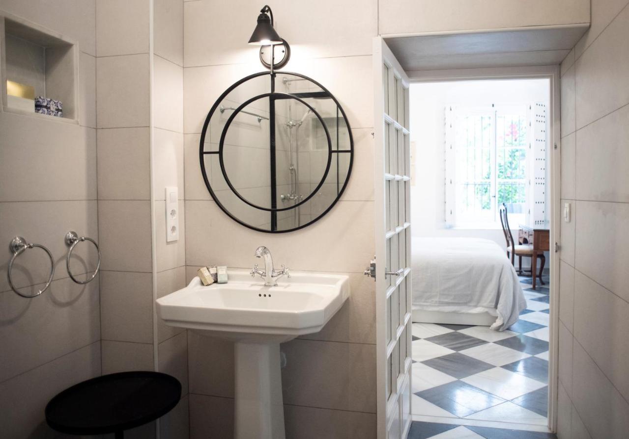 Gatu Premium Apartamento Palacio Oneto Con Jardin Privado " Preferente Mayores De 25 Anos Y Familias " إل بويرتو دي سانتا ماريا المظهر الخارجي الصورة