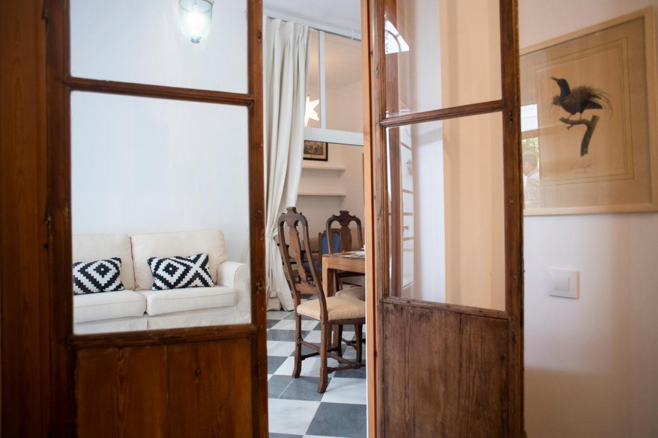 Gatu Premium Apartamento Palacio Oneto Con Jardin Privado " Preferente Mayores De 25 Anos Y Familias " إل بويرتو دي سانتا ماريا المظهر الخارجي الصورة